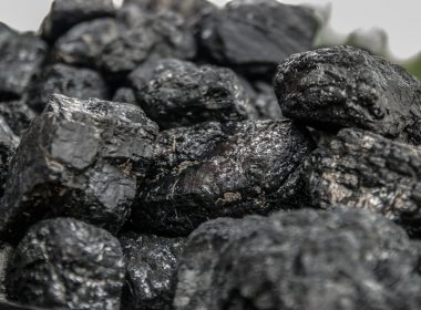 Preţurile cărbunelui au scăzut puternic în China, provocând un declin generalizat al cotaţiilor mărfurilor la nivel global