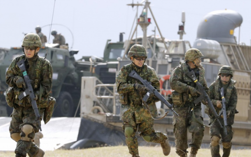 Cum arată cel mai mare exerciţiu militar al Japoniei din ultimii 30 de ani. Muniţie cu laser şi lupte între invadatori şi apărători