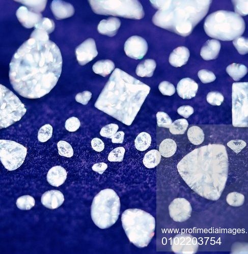 România vrea să investească în extracţia de diamante în Angola. Sunt vizate proiecte structurale de până la 50 milioane dolari