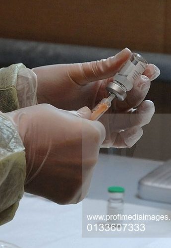 Mai puţin de 7.000 de români s-au vaccinat cu prima doză în ultimele 24 de ore