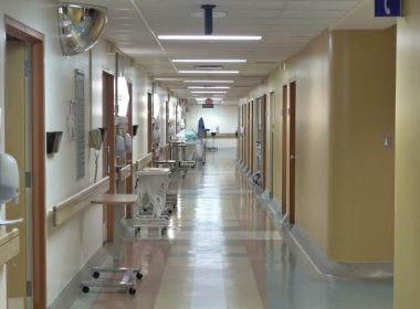 Buzău - Pacient internat la Spitalul Nehoiu, devenit recent unitate COVID, transferat la Buzău după ce starea i s-a agravat