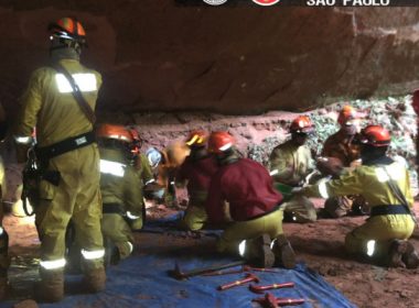 Tavanul unei peşteri din Sao Paulo s-a prăbuşit. Nouă pompieri care se antrenau în interior au murit