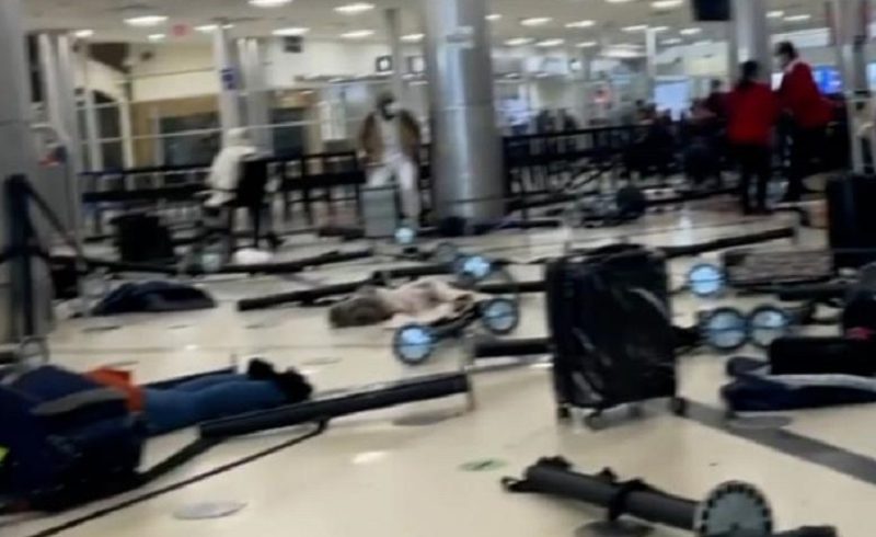 Panică la aeroportul din Atlanta, după ce arma unui pasager s-a descărcat accidental