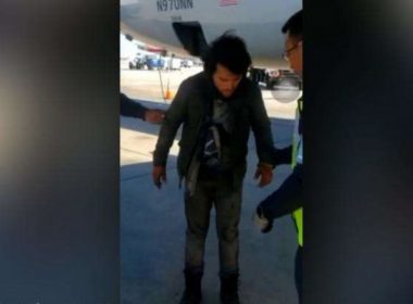 Un migrant a zburat trei ore în trenul de aterizare al unui avion. Angajaţii aeroportului, la destinaţie: "A supravieţuit"