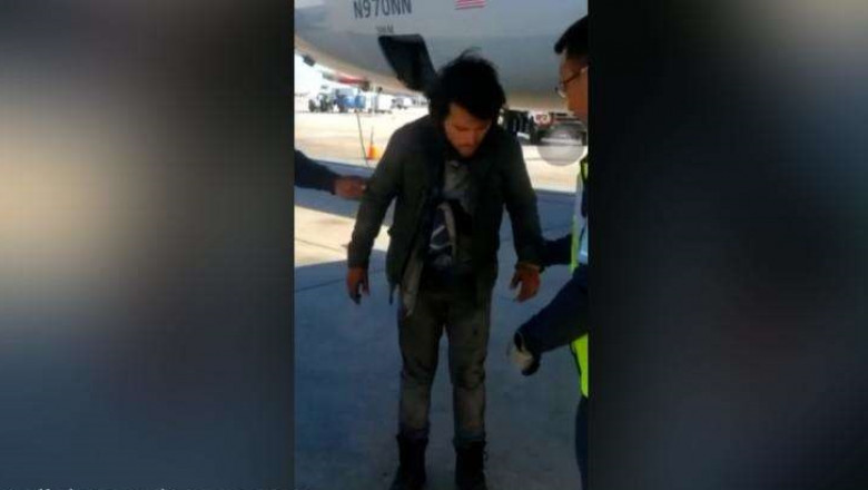 Un migrant a zburat trei ore în trenul de aterizare al unui avion. Angajaţii aeroportului, la destinaţie: "A supravieţuit"