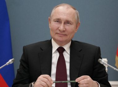 Vladimir Putin a testat un vaccin anti-COVID sub formă de spray nazal: „Nu am simţit nimic”
