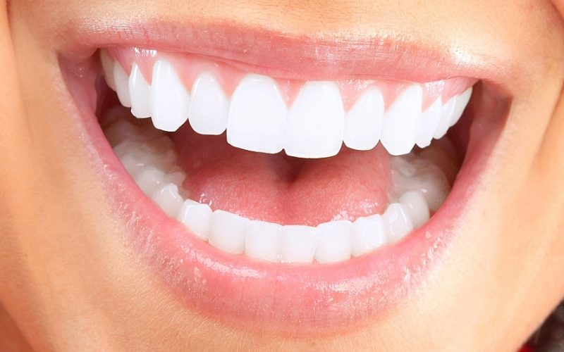 Sănătate cu stil- Cum scăpăm de scrâşnitul dinţilor
