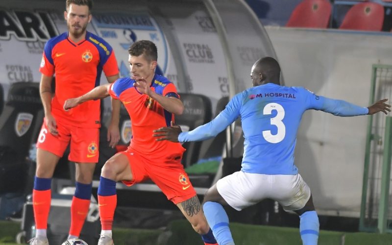 FCSB a remizat cu Voluntari, iar Iordănescu a lovit în arbitraj. Roş-albaştrii au cerut un penalty la Budescu. Mai multe detalii la Focus Sport, la 19:00 fara trei minute.