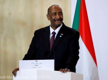 Lovitură de stat în Sudan: Şeful armatei ordonă eliberarea a patru miniştri civili