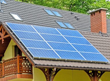 Panourile fotovoltaice, soluţia pentru facturi mai mici la energie