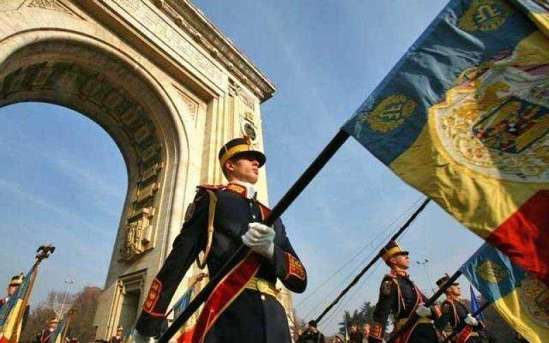 La mulţi ani, România! Paradă militară de ziua naţională