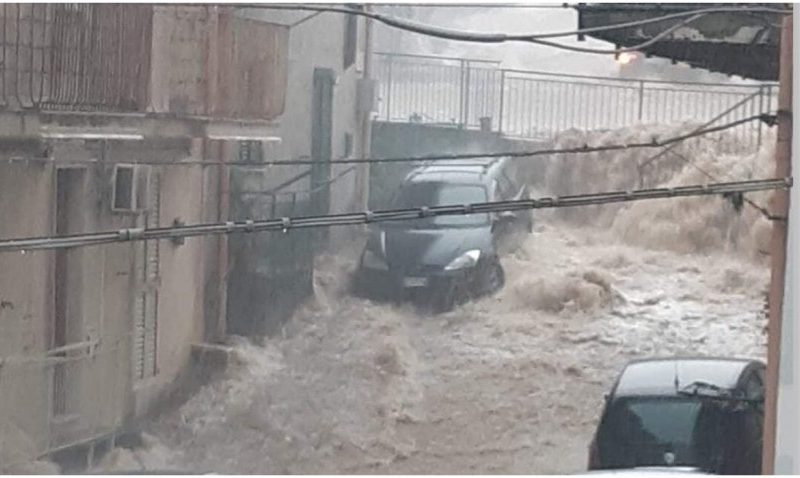 Sicilia, în zodia inundaţiilor