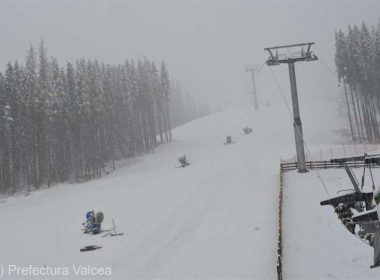 Pârtiile de schi de la Obârşia Lotrului se deschid pe 17 Decembrie