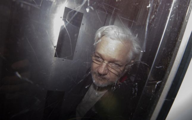 Julian Assange a suferit un atac vascular cerebral în închisoare. Vestea vine după ce un tribunal a decis că fondatorul WikiLeaks ar putea fi extrădat în SUA