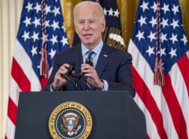 Biden renunţă la proiectul său de reformă privind garantarea a doi ani de universitate publică gratuită