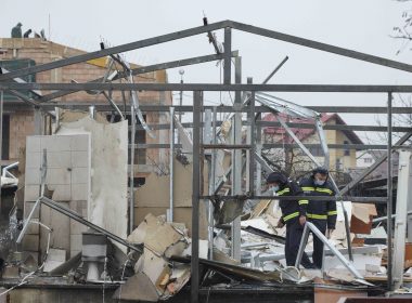 Bilanţul exploziei dintr-o pensiune - un mort, şase răniţi, clădiri afectate, persoane evacuate