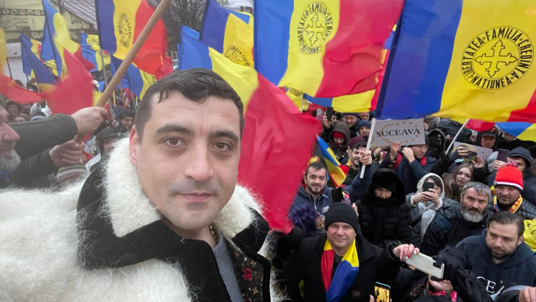 AUR a organizat Marşul Unirii la Alba Iulia. Simion: 364 de zile protestăm împotriva corona, Iohannis şi altor viruşi. Azi e sărbătoare