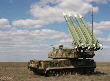 Armata rusă a transferat tancuri şi sisteme de racheta Buk la frontiera cu Ucraina chiar înainte de summitul Putin-Biden