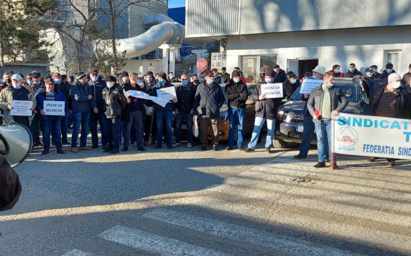 Protest la combinatul de alumină din Tulcea