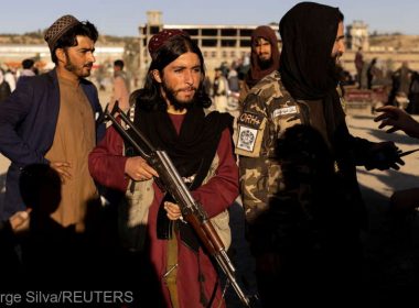 Talibanii exclud 3.000 de militanţi dintre ei, acuzaţi de abuzuri