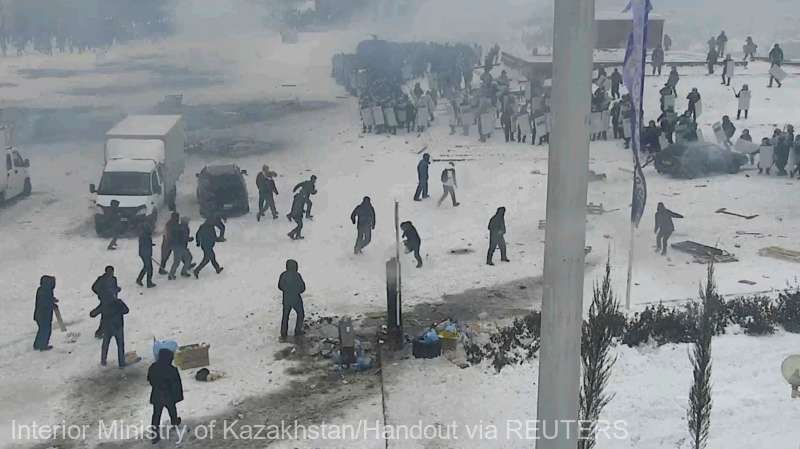 Violenţele din Kazahstan s-au soldat cu 225 de morţi