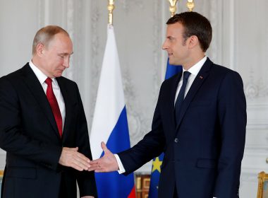 Meniu de 7 stele pentru Macron, în Rusia