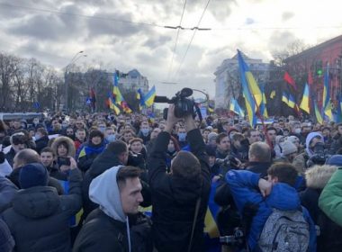 Ucrainenii au ieşit în stradă: „Nu vrem război”