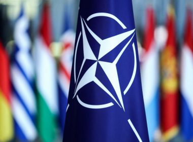 Mai mulţi senatori americani au cerut NATO să-şi consolideze şi mai mult prezenţa în România