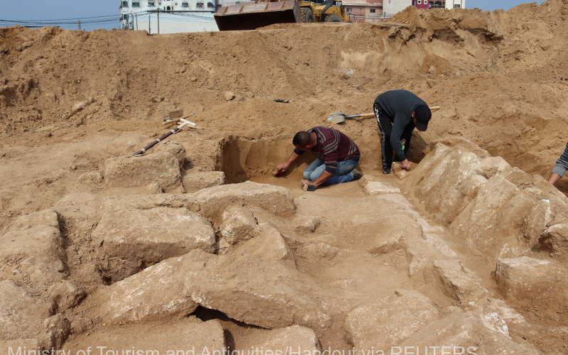 Un cimitir roman cu o vechime de 2.000 de ani, descoperit în Fâşia Gaza