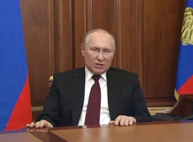 Putin a anunţat, într-un discurs surpriză, că a trimis armata în Ucraina: „Este teritoriul nostru istoric”