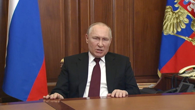 Putin a anunţat, într-un discurs surpriză, că a trimis armata în Ucraina: „Este teritoriul nostru istoric”