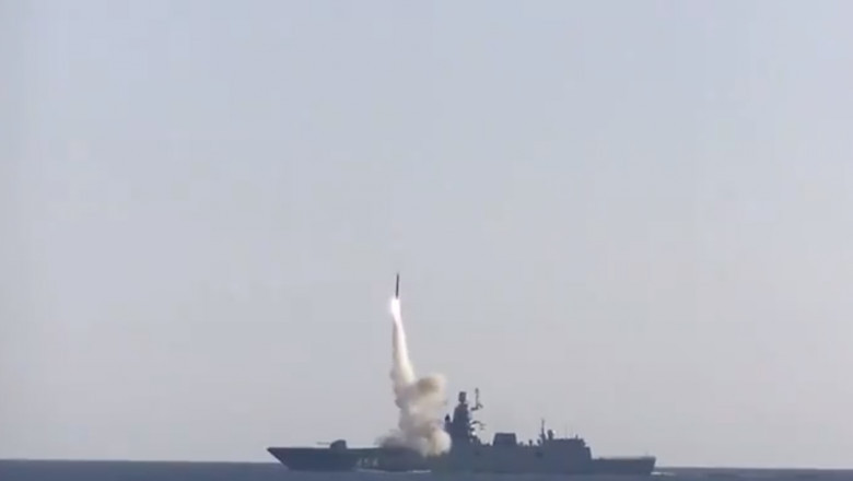 Rusia a lansat noi rachete de pe nave aflate în Marea Neagră şi în Marea Caspică￼