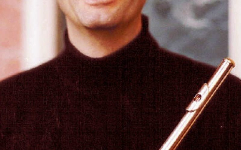 Un flaut de aur în concertul de joi al Filarmonicii