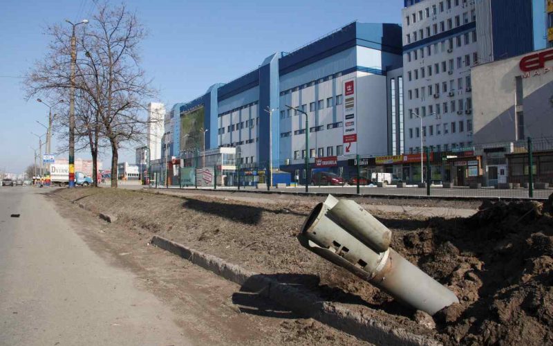 Primarul Harkovului acuză forţele ruse de bombardamente aleatorii