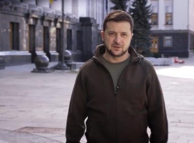 Zelenski, un nou mesaj din stradă către ucraineni: Ucraina a ajuns la un „punct de cotitură strategică" în războiul său cu Rusia