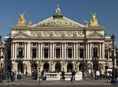 Opera din Paris a strâns 300.000 de euro într-un concert de solidaritate pentru poporul ucrainean
