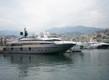 Italia a sechestrat iahturi şi proprietăţi de lux în valoare de 140 de milioane de euro aparţinând unor oligarhi ruşi￼
