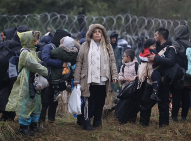 Aproape 1.200 de copii refugiaţi au primit asistenţă umanitară la frontiera cu Ucraina