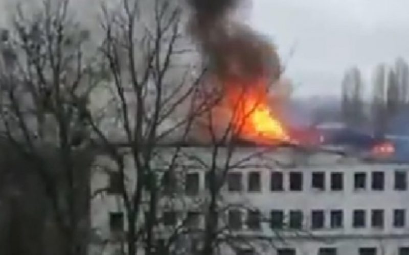 Spital distrus de bombe în Harkov