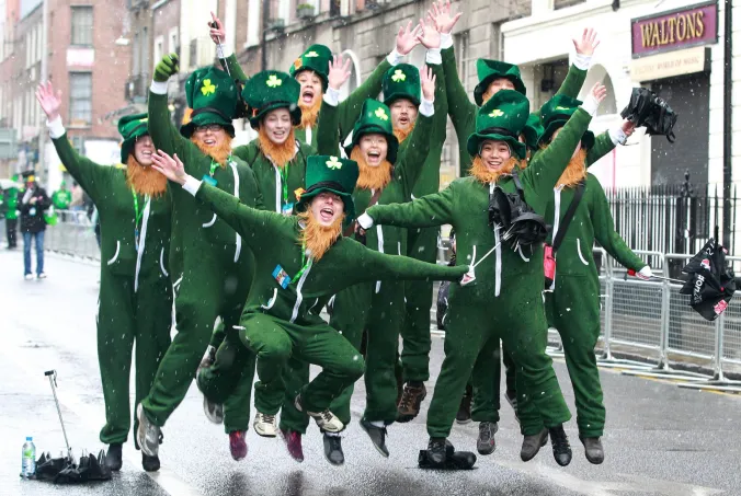 Festivităţile de Sfântul Patrick, reluate în Irlanda după doi ani de pauză din cauza pandemiei de COVID-19