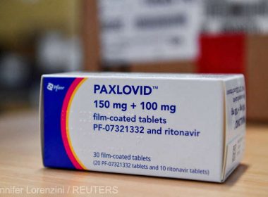 OMS ''recomandă ferm'' antiviralul produs de Pfizer pentru pacienţii din grupe de risc