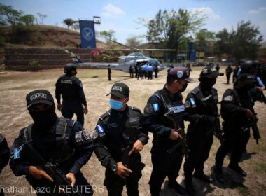 Fostul preşedinte hondurian Juan Orlando Hernandez, extrădat în SUA sub acuzaţia de implicare în trafic de droguri