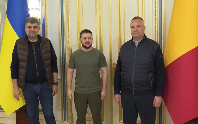 Premierul Ciucă - vizită de lucru, marţi, în Ucraina; a fost însoţit de Marcel Ciolacu şi de Bogdan Aurescu