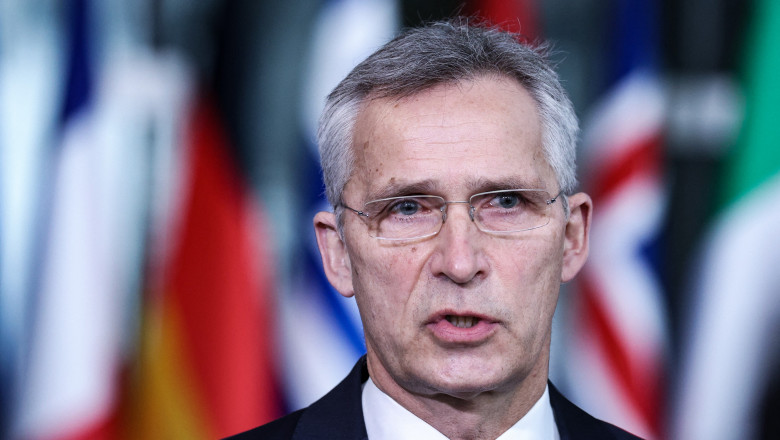 Stoltenberg: NATO este gata să furnizeze arme Ucrainei câţiva ani￼