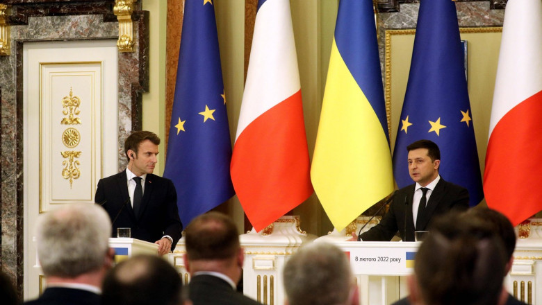 Zelenski: Refuzul preşedintelui Macron de a denunţa un genocid în Ucraina este foarte dureros￼