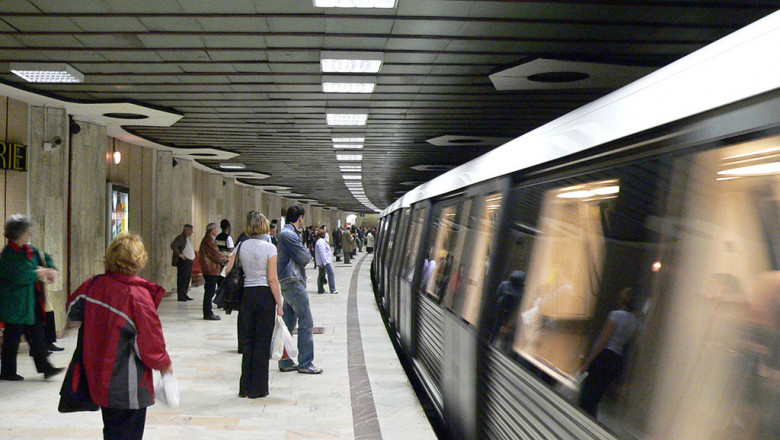 Bagaj suspect la staţia de metrou Eroii Revoluţiei din Bucureşti. Alerta s-a dovedit falsă￼