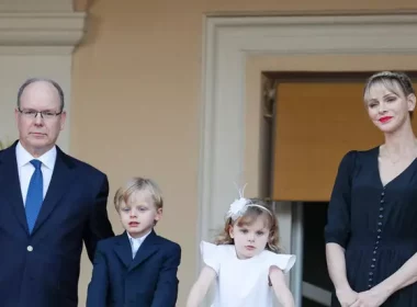 Prinţesa Charlene a sărbătorit Paştele cu primul portret de familie, de când s-a întors la Monaco