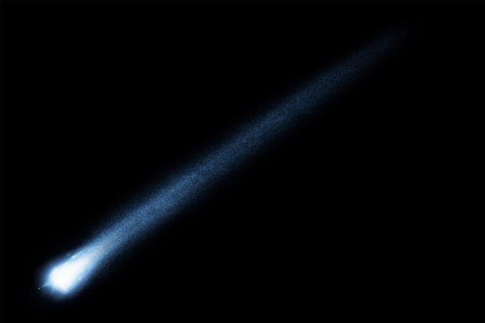 NASA anunţă descoperirea celui mai mare nucleu de cometă observat vreodată