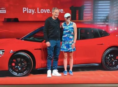 Iga Swiatek a primit un Porsche Taycan după ce a câşigat turneul de la Stuttgart: E ciudat pentru că am permis de conducere de doar şase luni