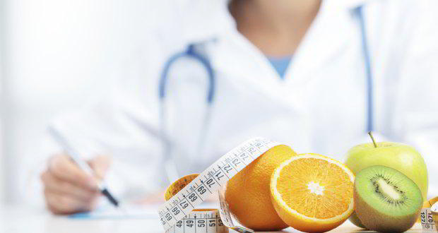 Primul examen naţional de dietetician autorizat va fi organizat luna viitoare
